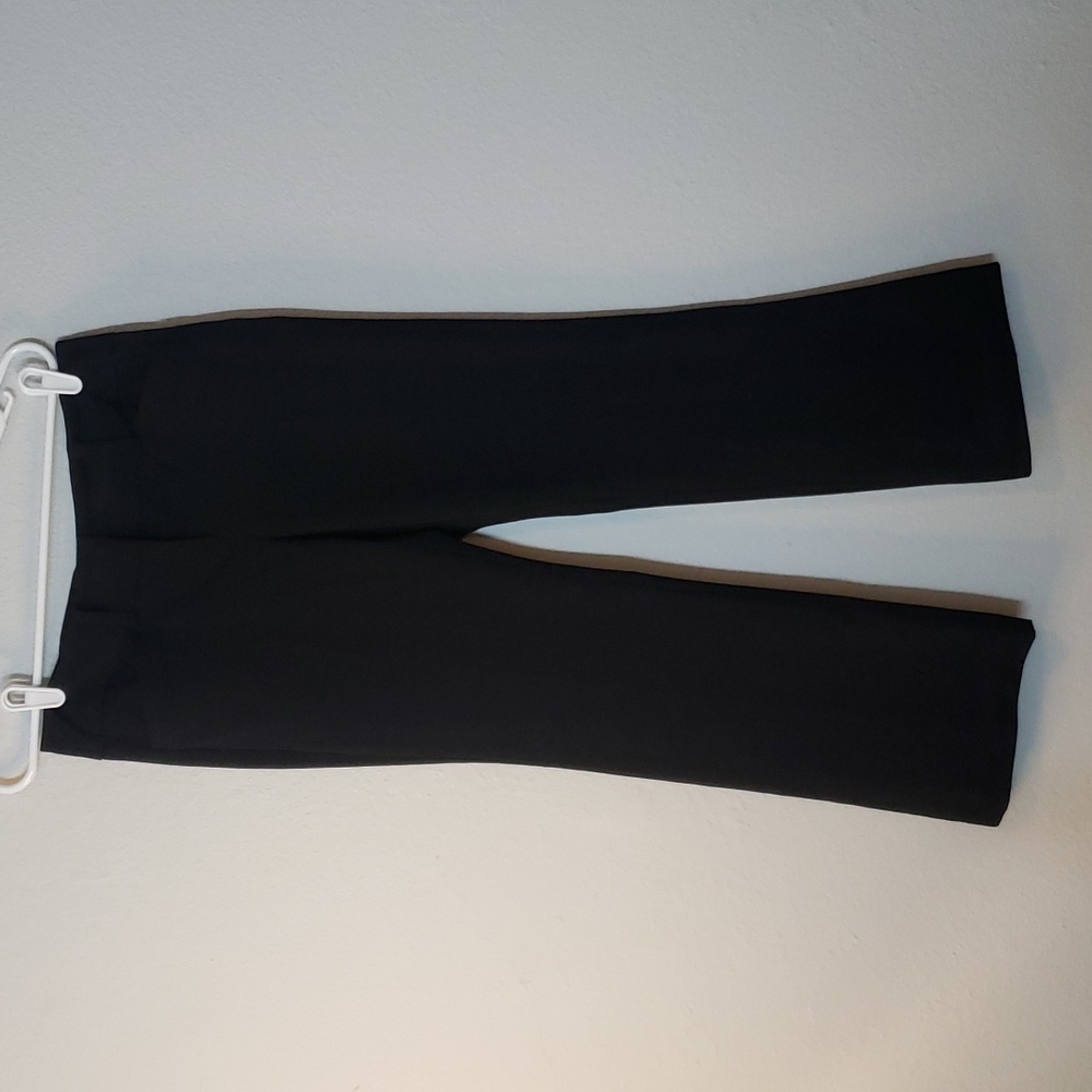 7th Avenue New York and Company.  Black size 6P. boot cut pants.